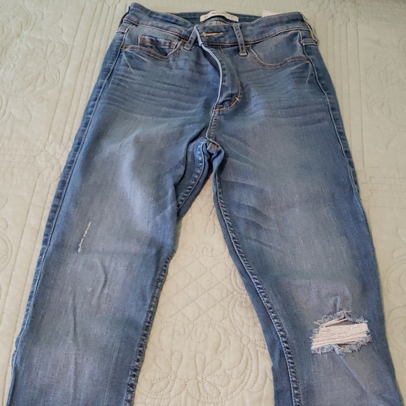 Jeans - Picture 2 of 4